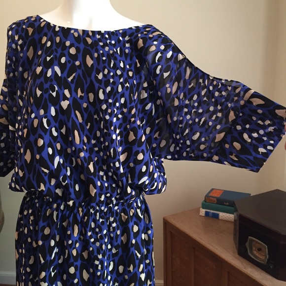 Trina Turk blue sheer dress - Picture 7 of 7